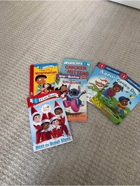 Step into Reading Kids Book Bundle LEVEL 1 - Stitch, Elf on Shelf
